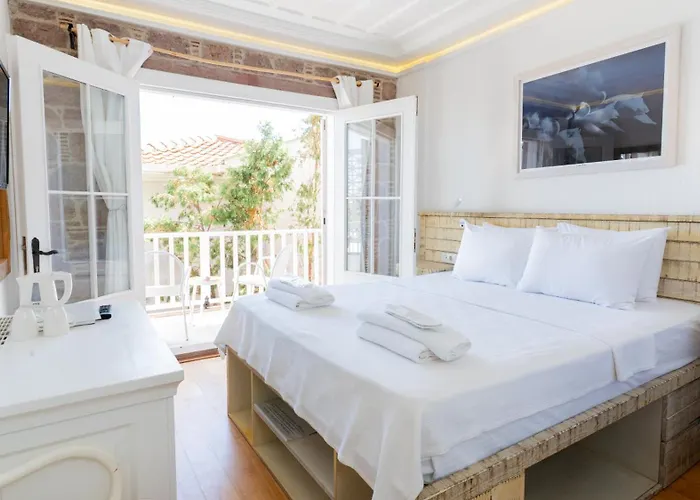 Cunda Piano * Ayvalı